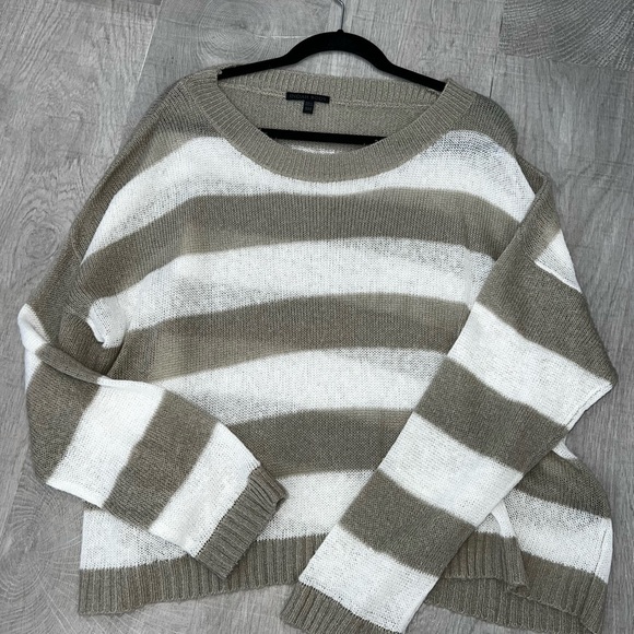 Indah Body - Picture 2 of 3